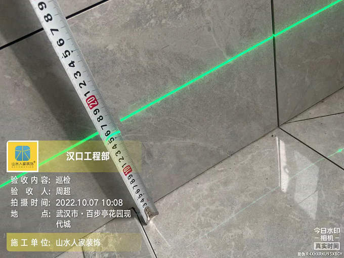 百步亭現(xiàn)代城裝修工地泥木工程驗收